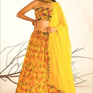 Shreya Agarwal Yellow Floral Lengha Set